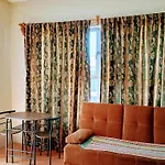 Suite amplia privada a 8 min del centro